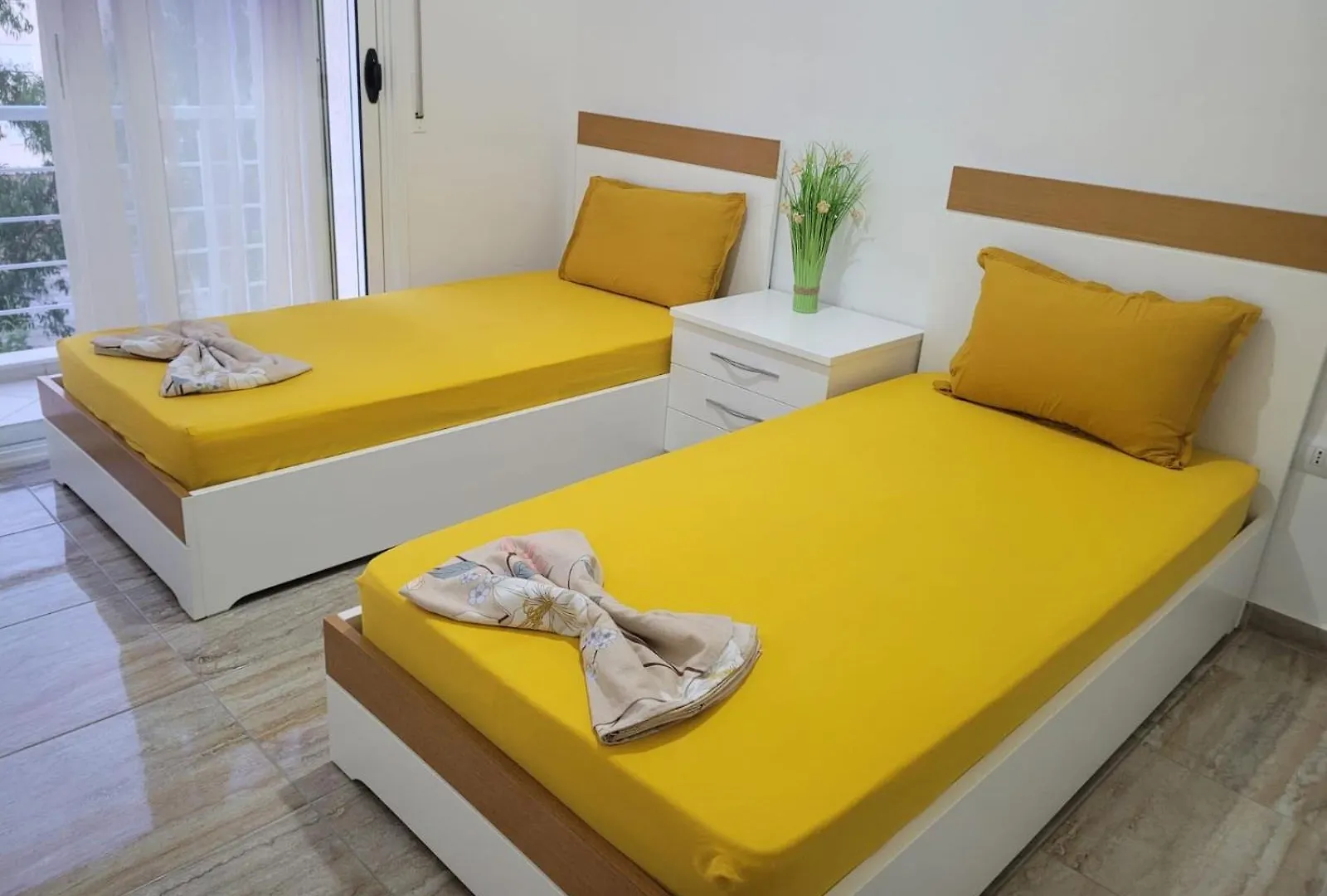 Jl Tirana Resort Радима 0*,